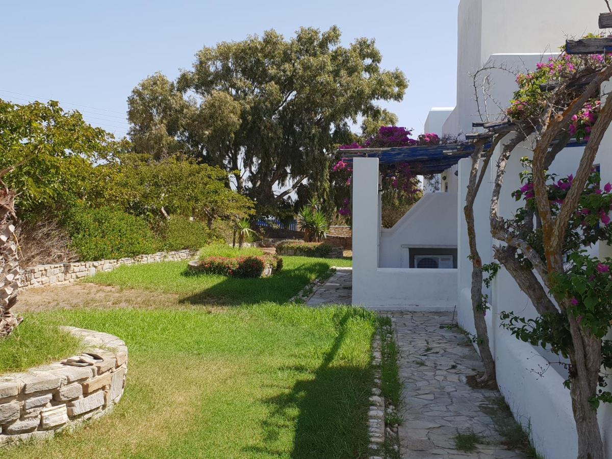 Silver Rocks Hotel Chrisi Akti  Exterior photo