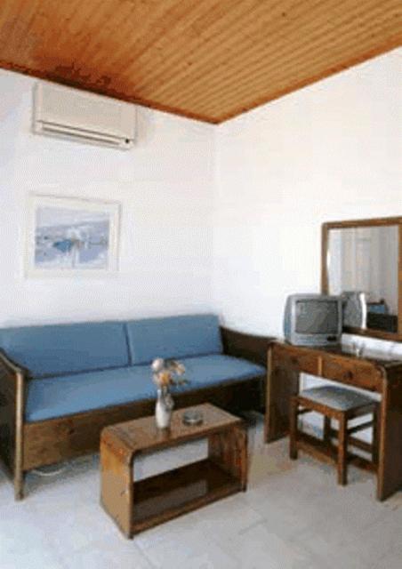 Silver Rocks Hotel Chrisi Akti  Exterior photo