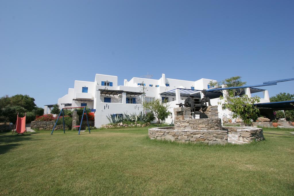Silver Rocks Hotel Chrisi Akti  Exterior photo